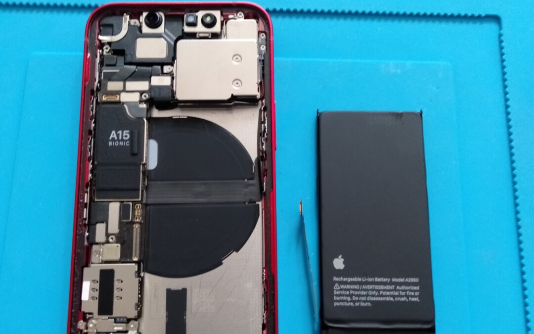 【Appleのminiシリーズ！iPhone 13 miniのバッテリー交換しました！】