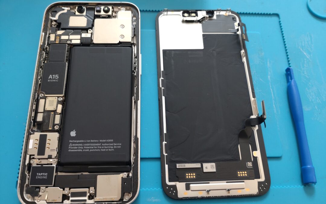 【Appleのスマホ iPhone 13 の消耗したバッテリー交換しました！】