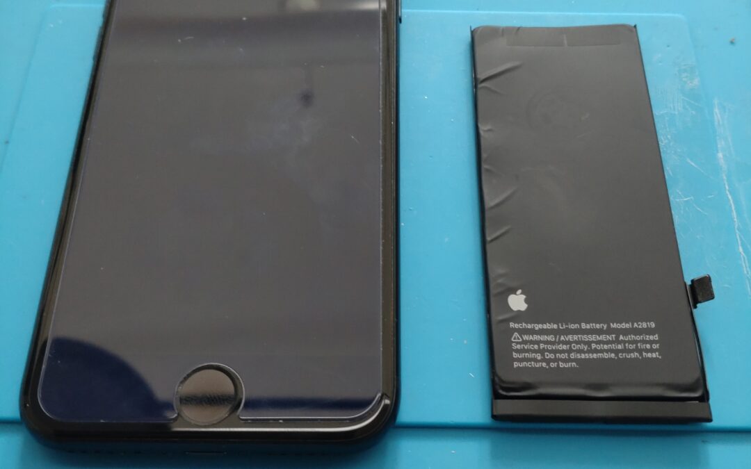 【Apple製のスマホ iPhone SE2 消耗したバッテリー交換しました！】