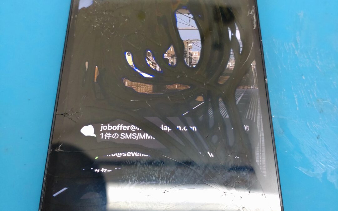 【液晶漏れで操作不可になったiPhone１４の画面修理しました！】
