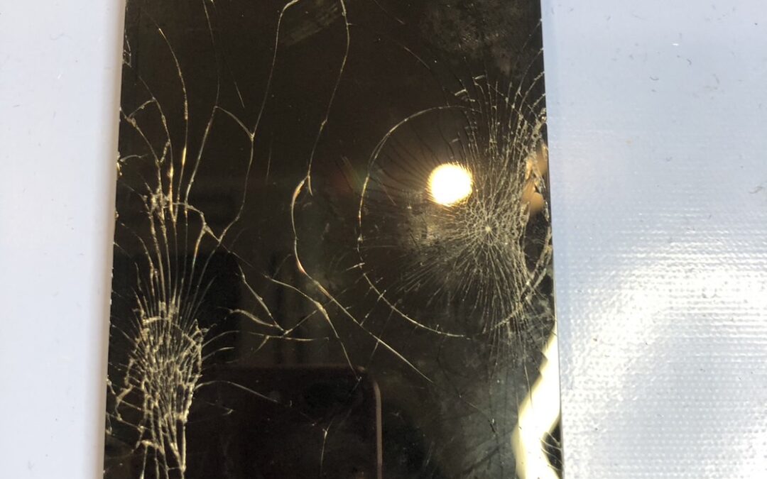 iPhone13 Pro 画面パネル交換｜フロントセンサーも丁寧に移植対応！