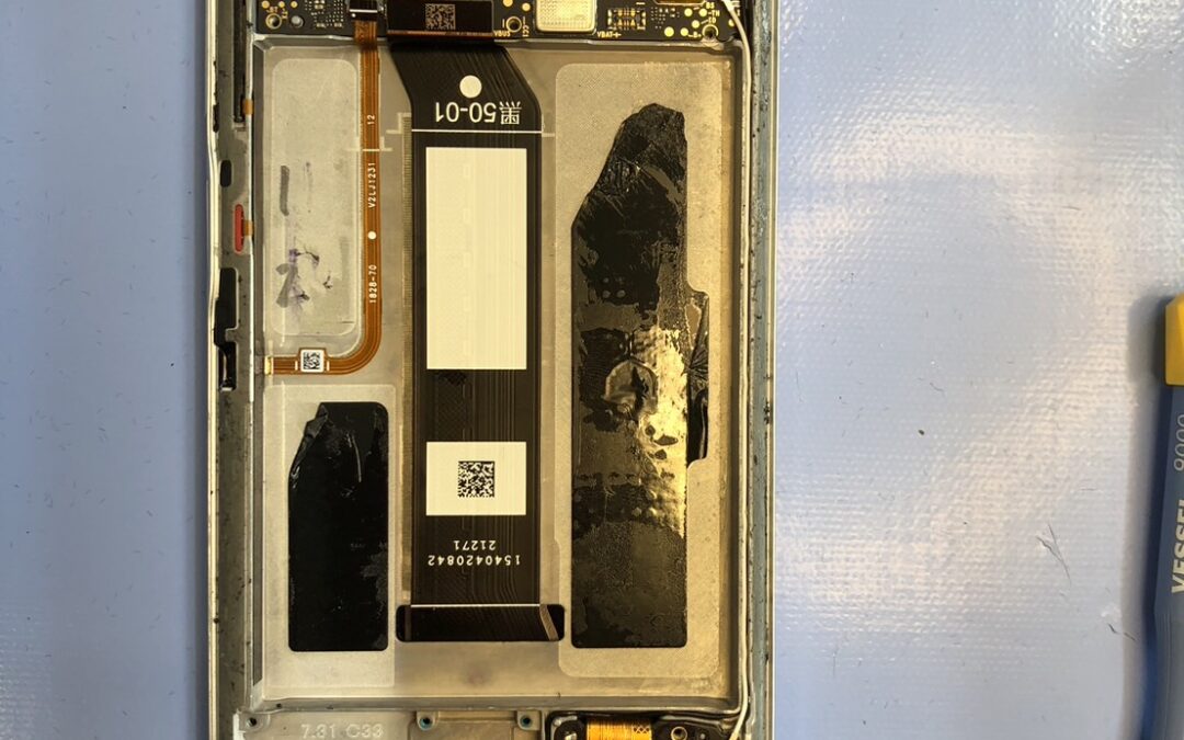 Redmi Note 10JE 画面ディスプレイ交換｜機種構造により修理工程が大きく異なります！